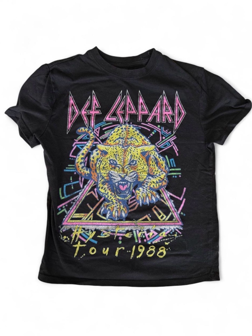 Def Leppard Kids' Black Graphic Tour Tee - 1988 Leopard